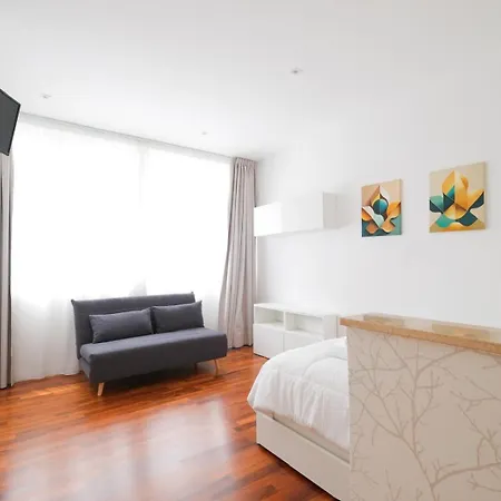 The Apulian Loft Ii - Via Celentano Lägenhet *