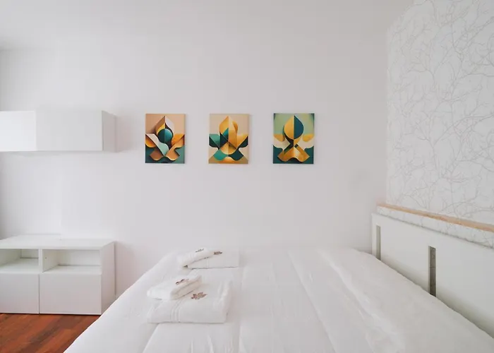 The Apulian Loft Ii - Via Celentano Apartament Bari