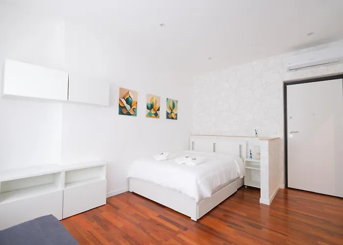 The Apulian Loft Ii - Via Celentano * Бари